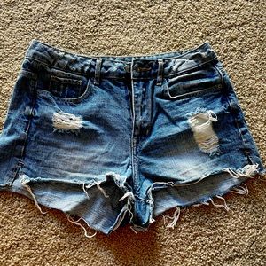 H&M High-waisted Jean Shorts